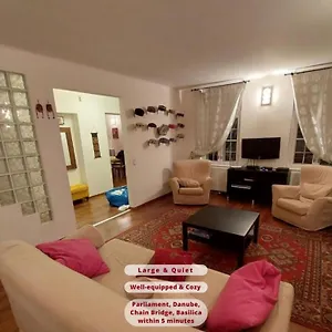  Апартаменты Queen Zita Apt 130 M2 Near Chain Bridge