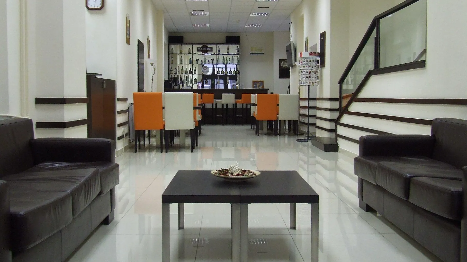 Equity Point Budapest 0*,